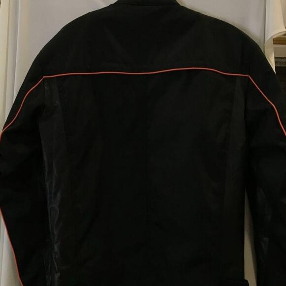 REVOLUTION GEAR NWT MENS 109% LEATHER & CORDORA BIKER SPORTS JACKET  SIZE MEDIUM - Picture 8 of 9